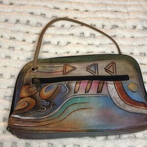 Anuschka hand bag. Leather,hand painted. Modified strap to carry. Stunning.‎ EUC